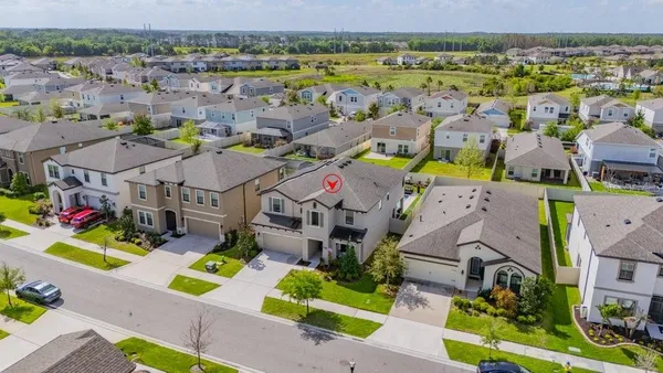 $685,000 | 14613 Red Castle Avenue, Lithia, FL 33547