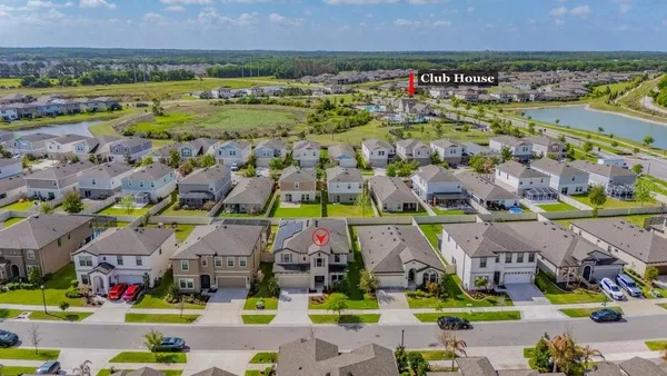 $685,000 | 14613 Red Castle Avenue, Lithia, FL 33547