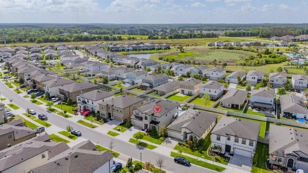 $685,000 | 14613 Red Castle Avenue, Lithia, FL 33547