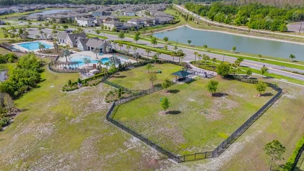 $685,000 | 14613 Red Castle Avenue, Lithia, FL 33547