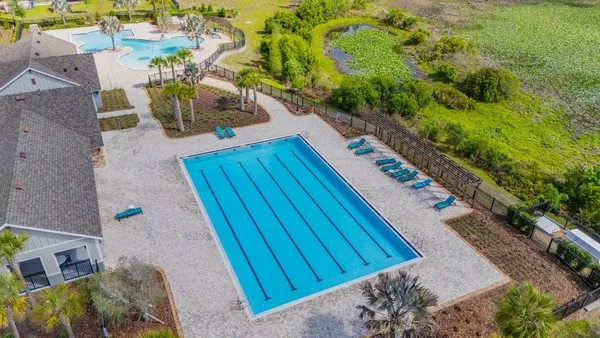 $685,000 | 14613 Red Castle Avenue, Lithia, FL 33547