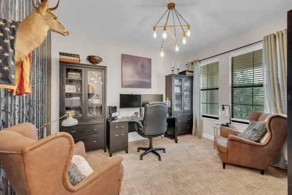 $685,000 | 14613 Red Castle Avenue, Lithia, FL 33547