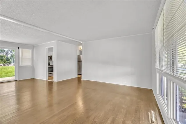 $210,000 | 6000 North Tracy Avenue, Gladstone, MO 64118