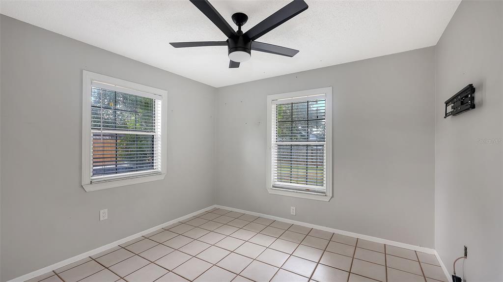 3820 Wilkinson Road Sarasota, FL 34233 - Photo 17 of 29 Gallery Image 17