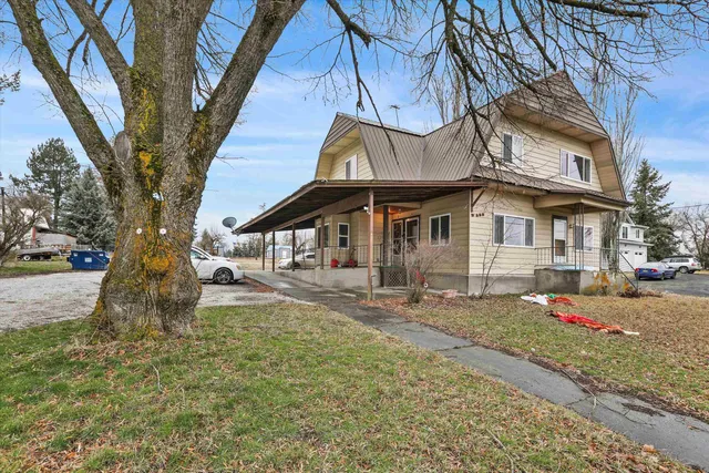 $395,000 | 555 West Broadway, Reardan, WA 99029