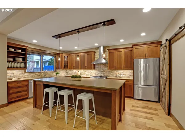 $1,195,000 | 3402 Northwest 117th Place, Portland, OR 97229