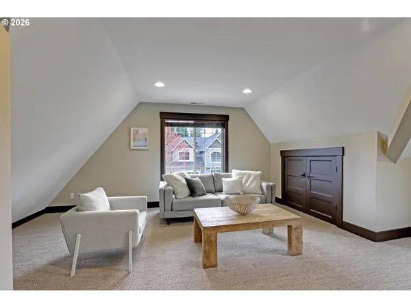 $1,195,000 | 3402 Northwest 117th Place, Portland, OR 97229