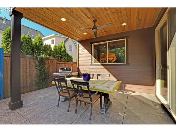 $1,195,000 | 3402 Northwest 117th Place, Portland, OR 97229