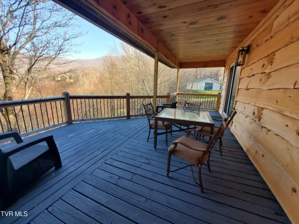 $448,500 | 108 Roan Vw Road, Roan Mountain, TN 37687