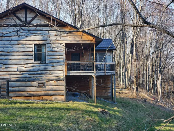 $448,500 | 108 Roan Vw Road, Roan Mountain, TN 37687