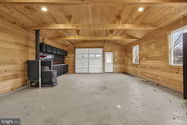 $750,000 | 20173 Broad Run Drive, Sterling, VA 20165