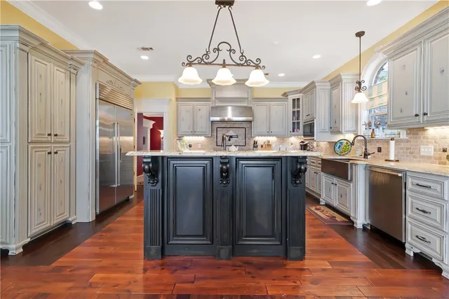 $1,525,000 | 3227 Sutherland Bluff Drive Northeast, Townsend, GA 31331