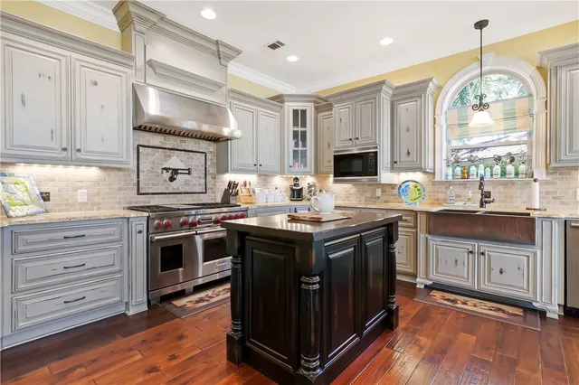 $1,525,000 | 3227 Sutherland Bluff Drive Northeast, Townsend, GA 31331