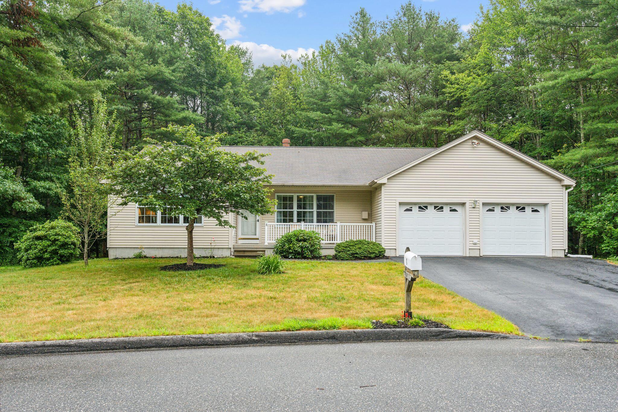 8 Brian Drive Brunswick, ME 04011 - Photo 1 of 41 8 Brian 1_DSC09107