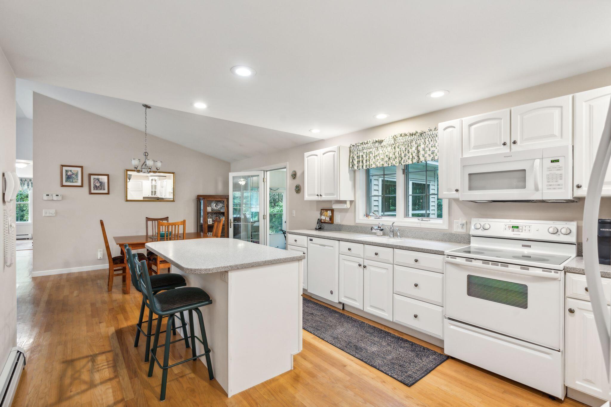 8 Brian Drive Brunswick, ME 04011 - Photo 18 of 41 8 Brian 30_DSC09072