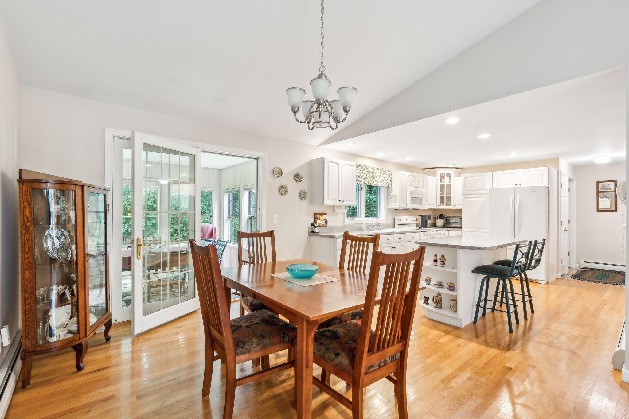 8 Brian Drive Brunswick, ME 04011 - Photo 10 of 41 8 Brian 22_DSC09017