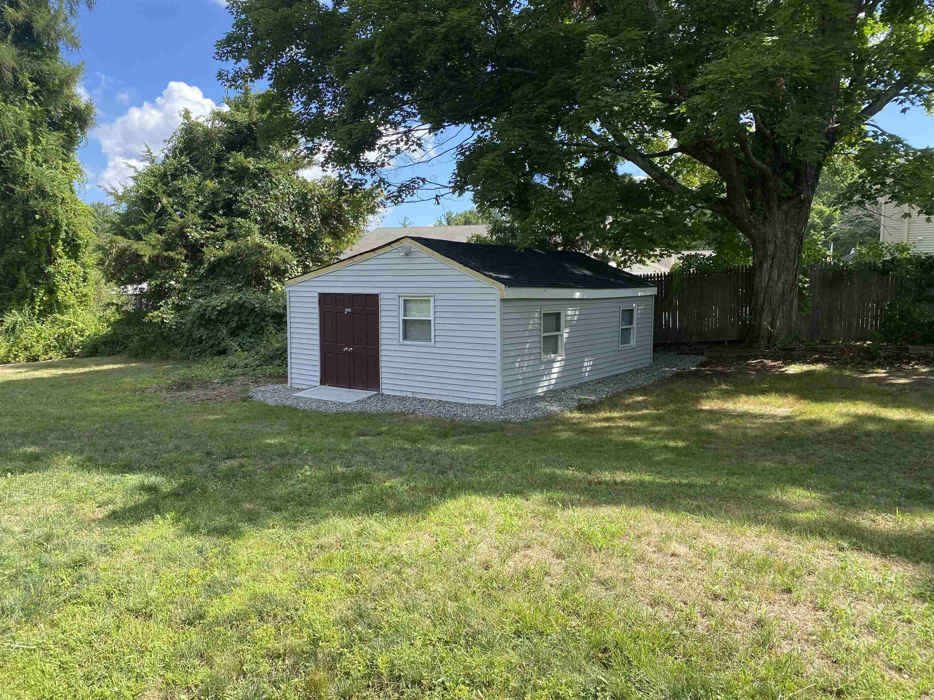 310 East Road Hampstead, NH 03841 - Photo 14 of 33
