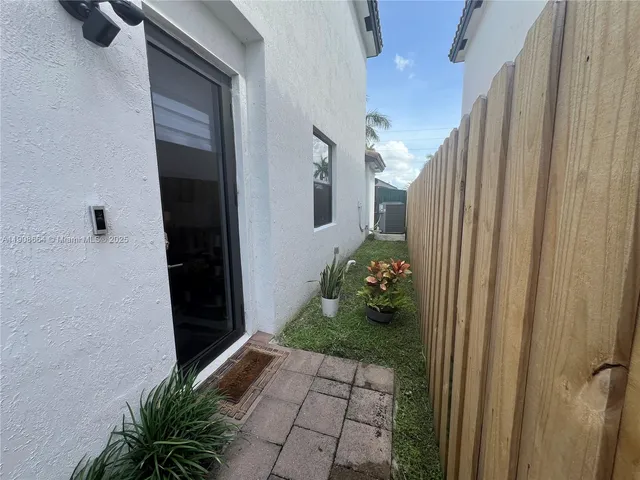 a view of a corridor