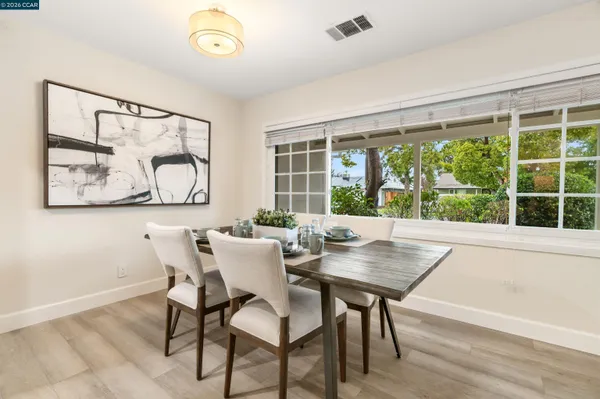 $900,000 | 113 Margie Drive, Pleasant Hill, CA 94523