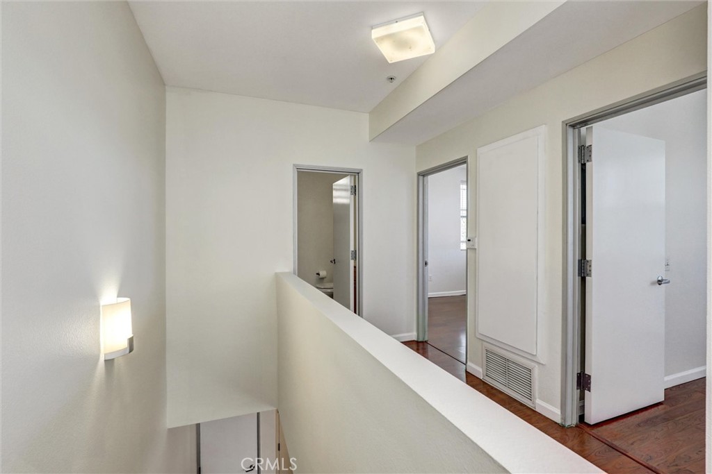 302 East 19th Street, Unit 7 Long Beach, CA 90806 - Photo 19 of 34