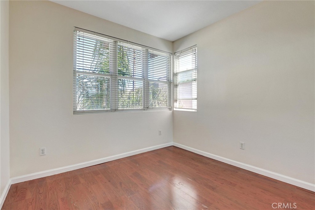 302 East 19th Street, Unit 7 Long Beach, CA 90806 - Photo 20 of 34