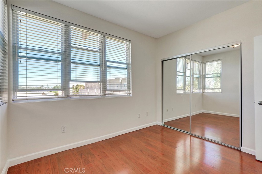302 East 19th Street, Unit 7 Long Beach, CA 90806 - Photo 23 of 34