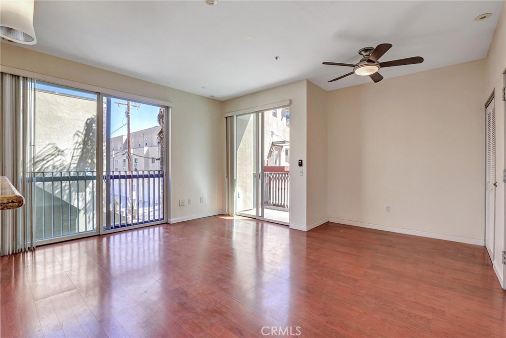 302 East 19th Street, Unit 7 Long Beach, CA 90806 - Photo 10 of 34