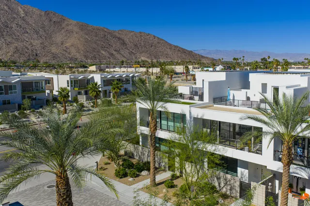 $1,175,000 | 122 Cameron Center Drive, Palm Springs, CA 92264