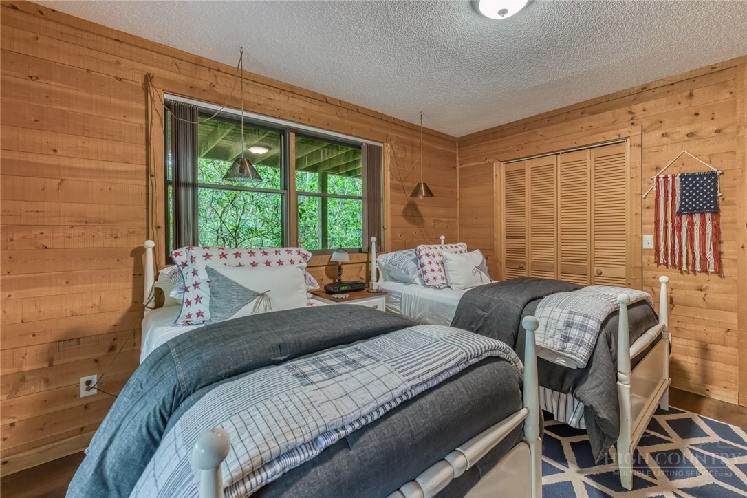 392 Locust Road Newland, NC 28657 - Photo 28 of 43