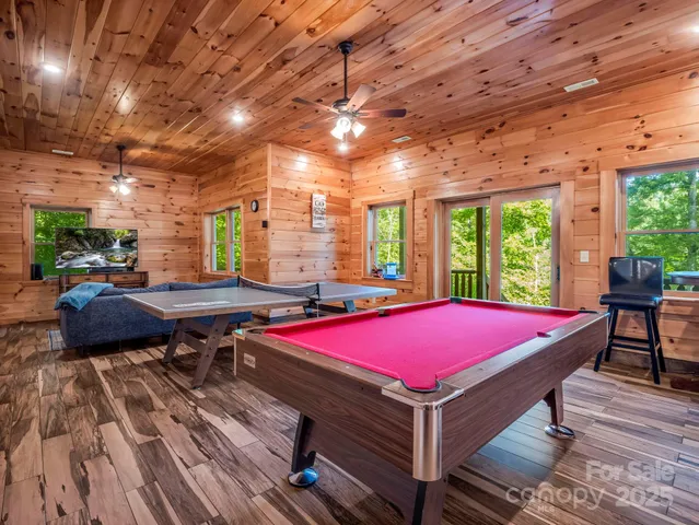 $950,000 | 1029 Rainbow Circle, Lake Lure, NC 28746