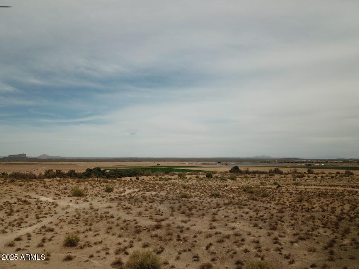 0 East Price Road Florence, AZ 85132 - Photo 7 of 23 a view of an empty room and mountain view