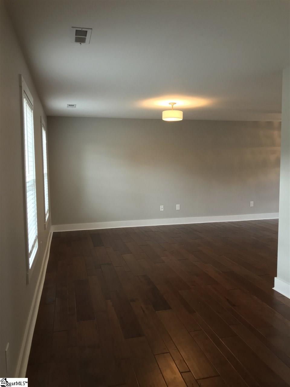 508 Flanders Court Greenville, SC 29607 - Photo 10 of 23 Gallery Image 10