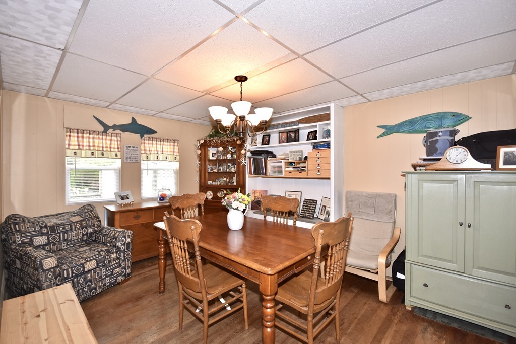 8-10 Pine Island Road Mattapoisett, MA 02739 - Photo 7 of 17 Gallery Image 7
