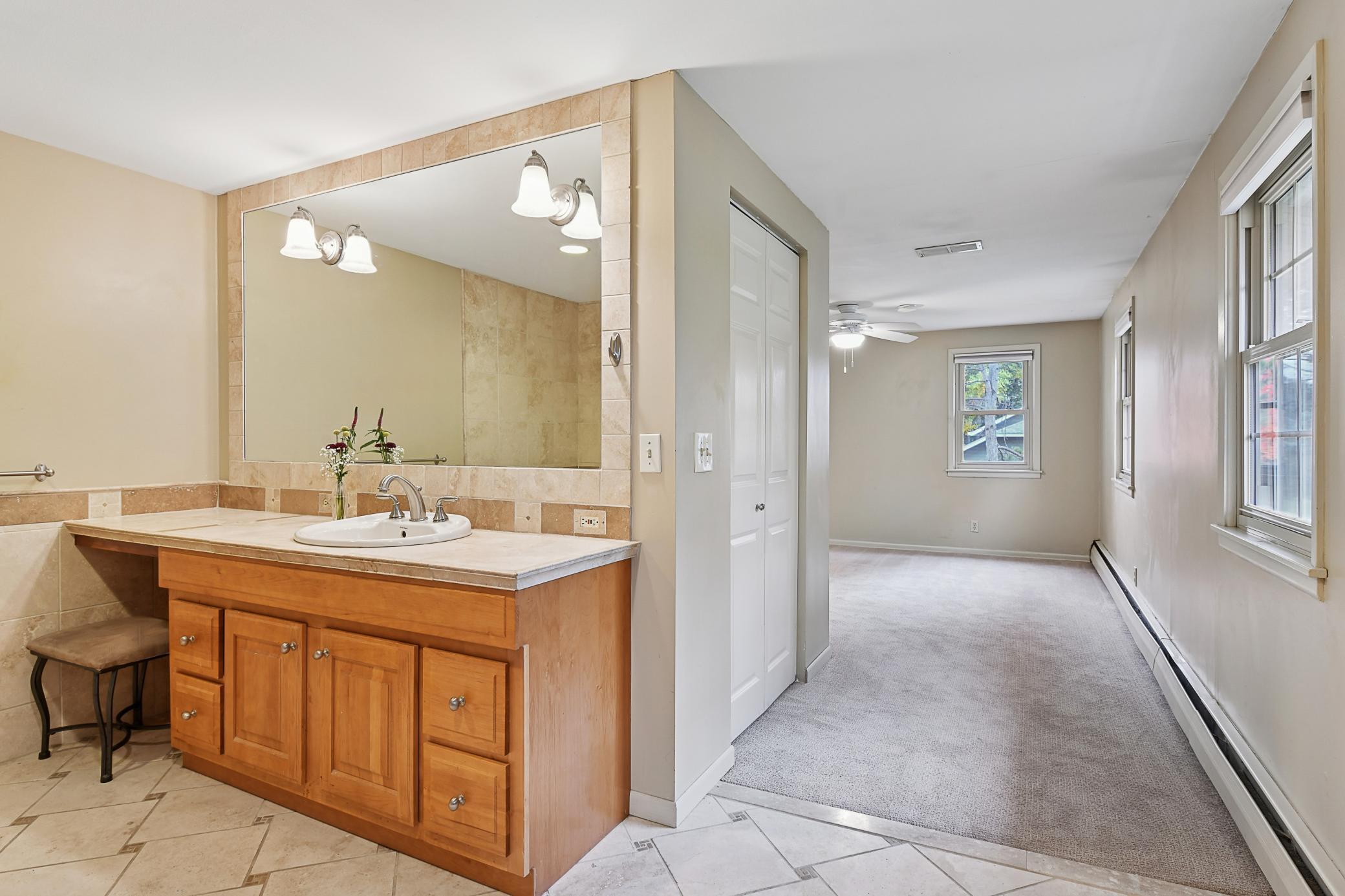 6115 Club Valley Road Excelsior, MN 55331 - Photo 15 of 40