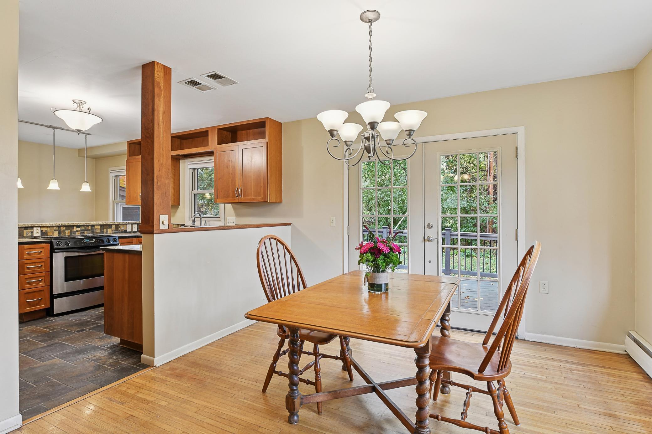 6115 Club Valley Road Excelsior, MN 55331 - Photo 6 of 40