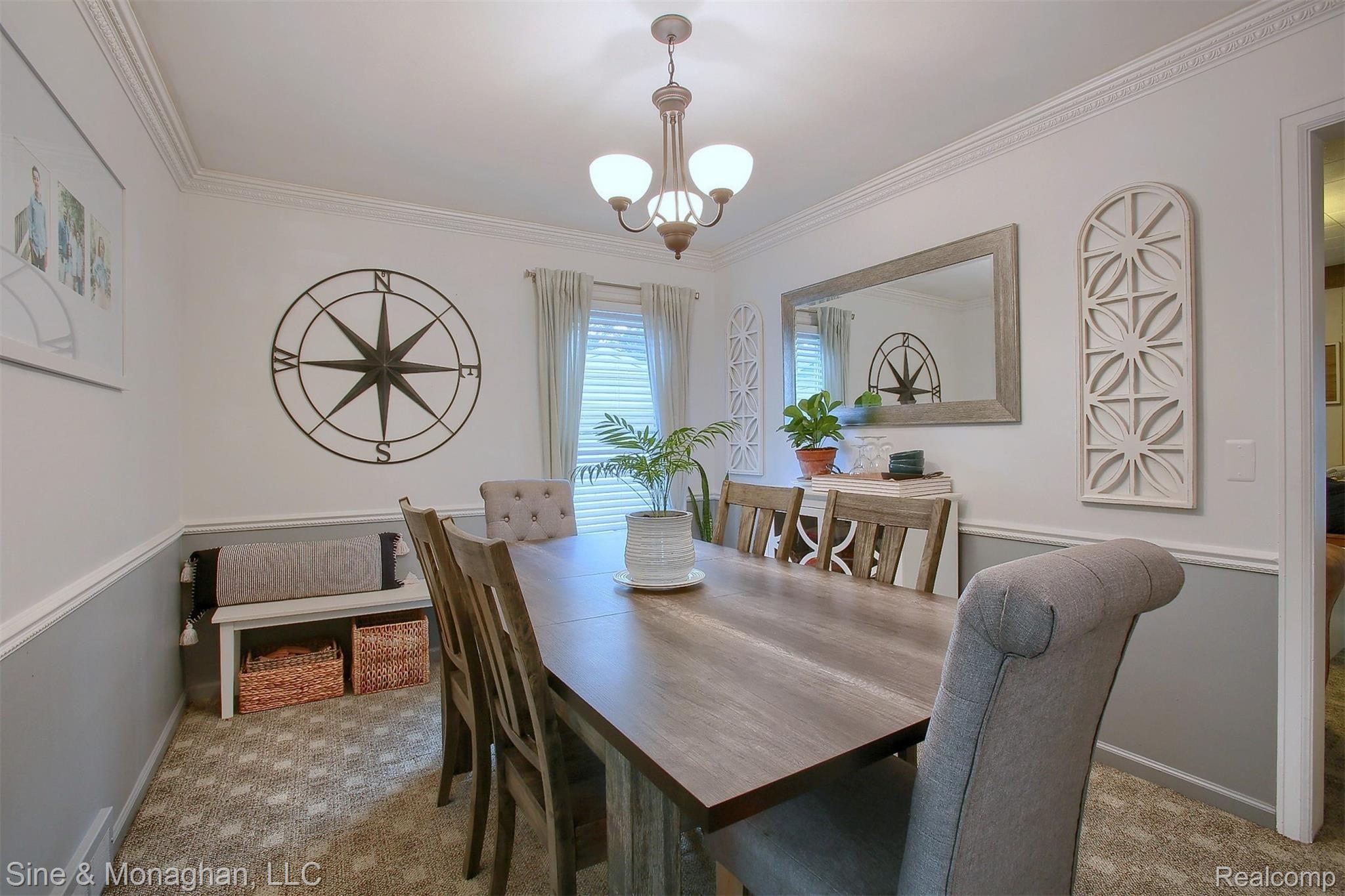 2110 Hampton Road Grosse Pointe, MI 48236 - Photo 5 of 31 7-Dining-Room.jpg