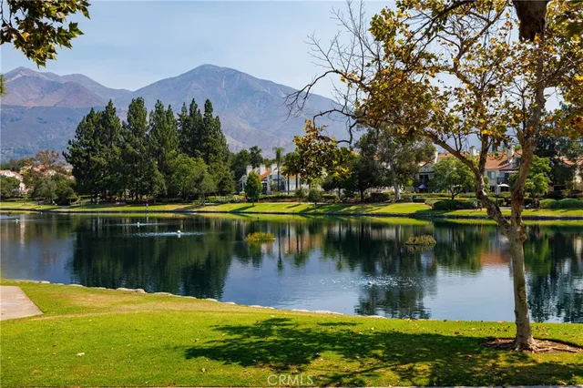 $1,245,000 | 225 Montana Del Lago Drive, Rancho Santa Margarita, CA 92688