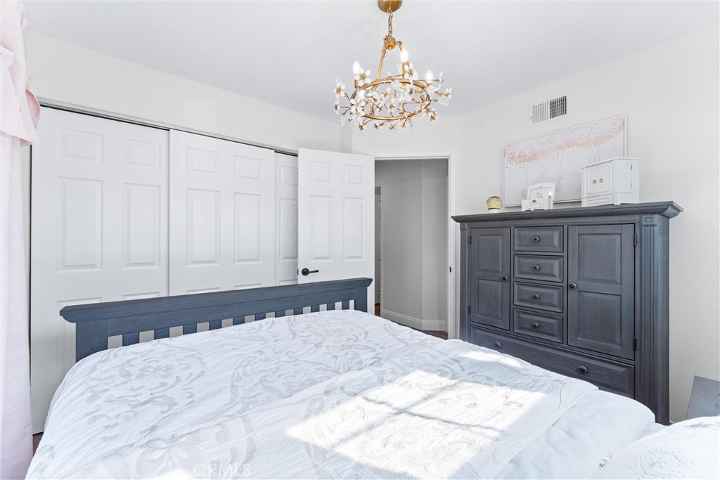 10 Sillero Rancho Santa Margarita, CA 92688 - Photo 26 of 70 2nd Bedroom