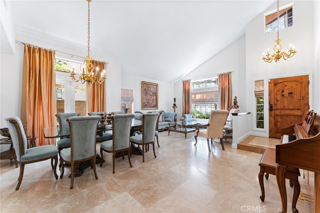 10 Sillero Rancho Santa Margarita, CA 92688 - Photo 7 of 70 Living and Dining Room