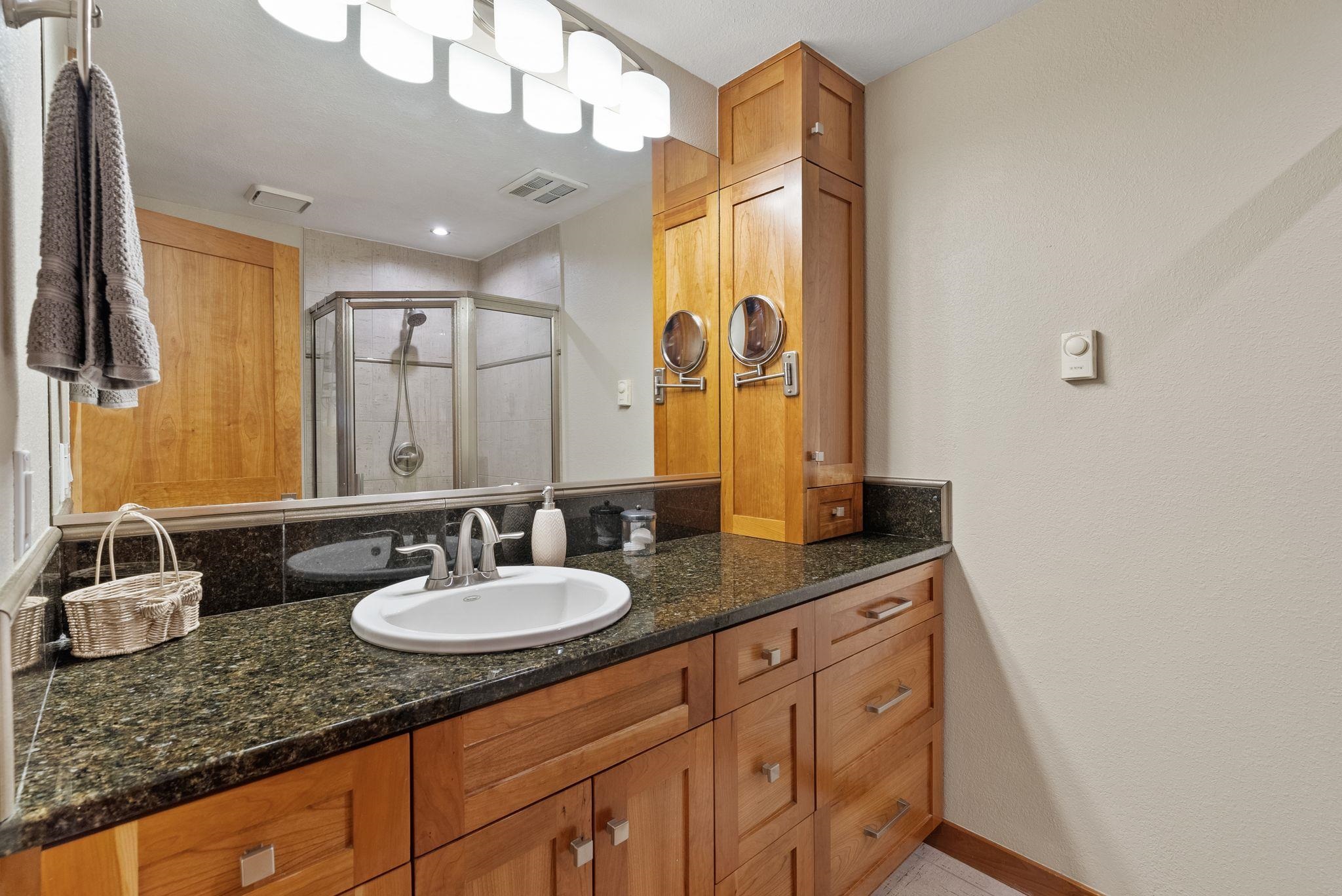 174 South Coeur D'Alene Street, Unit H301 Spokane, WA 99201 - Photo 26 of 46
