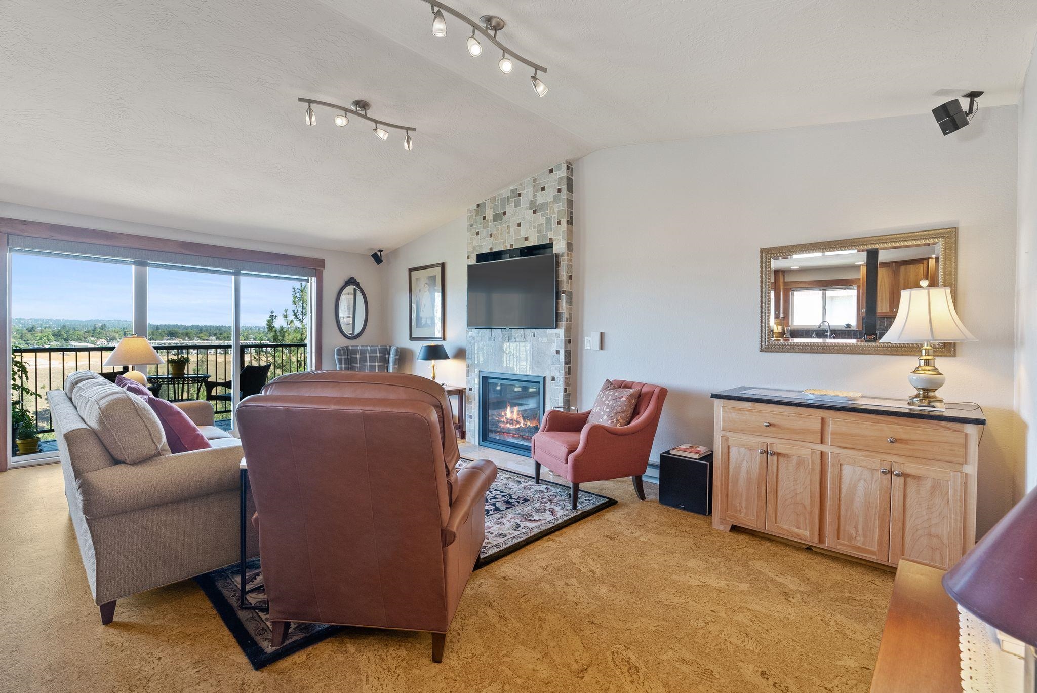 174 South Coeur D'Alene Street, Unit H301 Spokane, WA 99201 - Photo 7 of 46