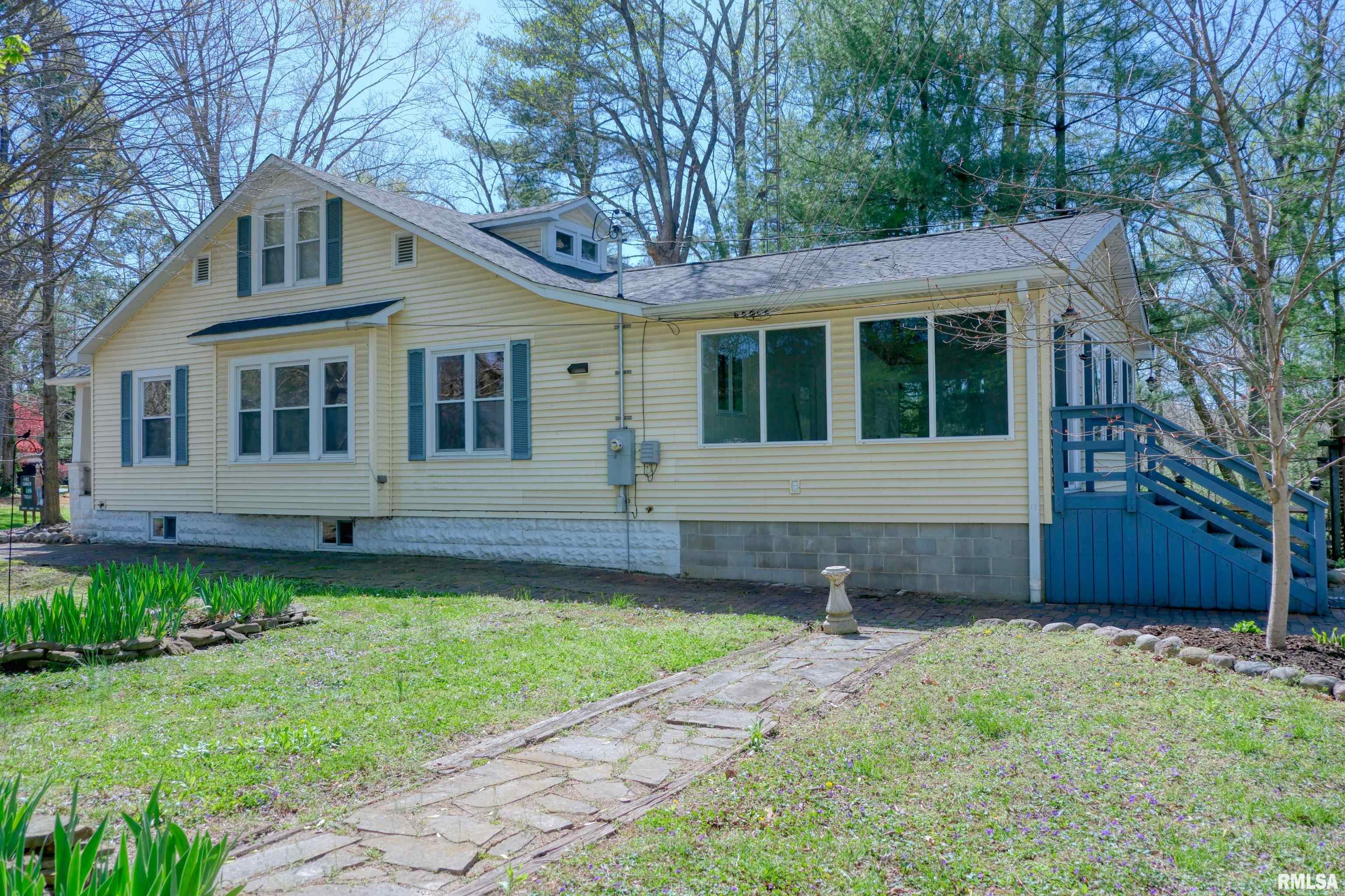 2230 Walnut Street Murphysboro, IL 62966 - Photo 4 of 43 Gallery Image 4