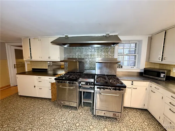 $849,900 | 60 Sullivan Street, Cazenovia, NY 13035
