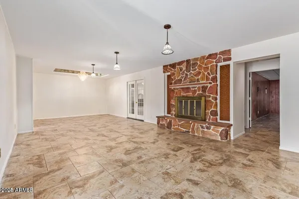 $7,500 | 4320 West Banff Ln., Glendale, AZ 85306