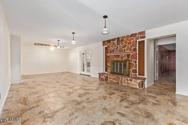 $7,500 | 4320 West Banff Ln., Glendale, AZ 85306