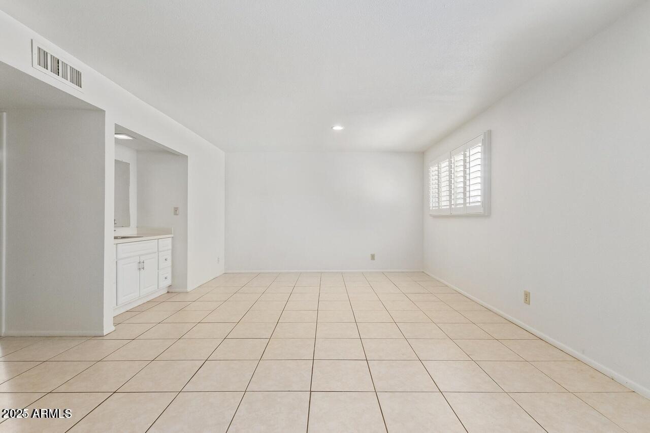 4320 West Banff Ln. Glendale, AZ 85306 - Photo 41 of 55 6744162_43_0