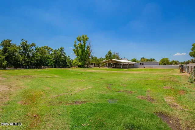 $7,500 | 4320 West Banff Ln., Glendale, AZ 85306