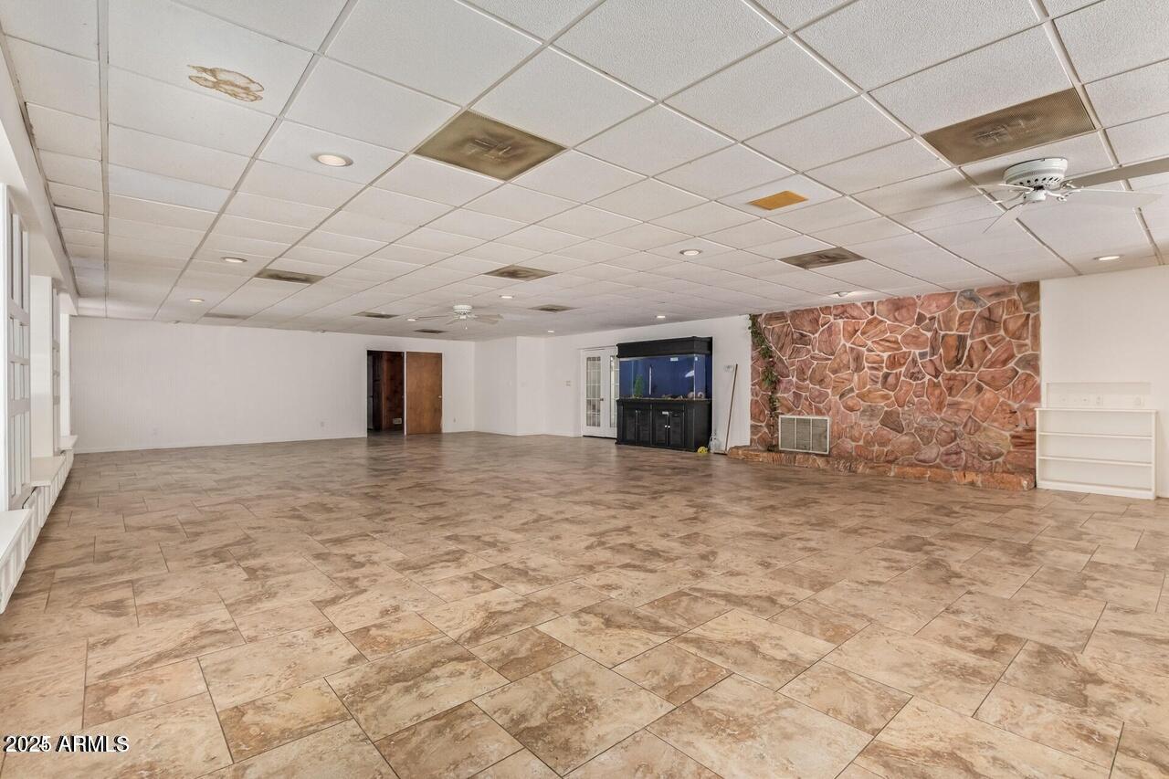 4320 West Banff Ln. Glendale, AZ 85306 - Photo 10 of 55 6744162_9_0