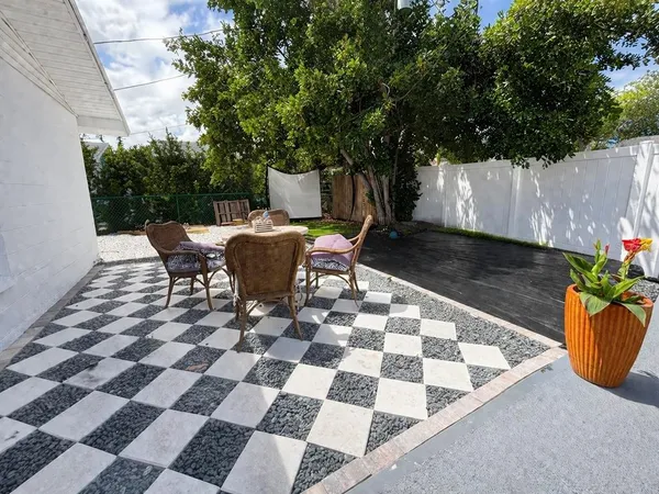 $435,000 | 3602 Cambridge Drive West, Bradenton, FL 34205