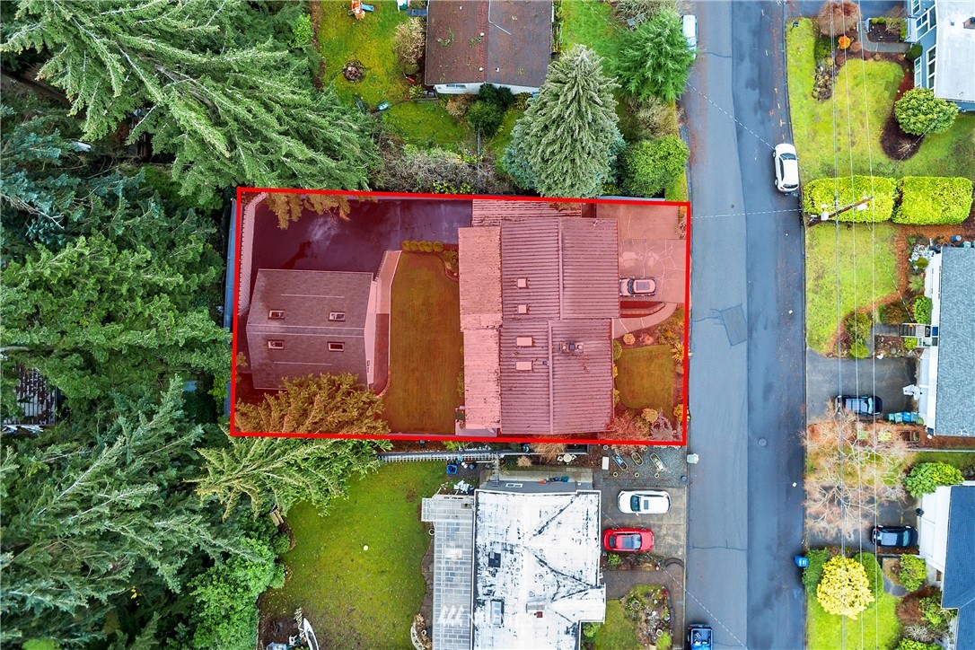 9330 216th Street Southwest Edmonds, WA 98020 - Photo 24 of 25 Gallery Image 24